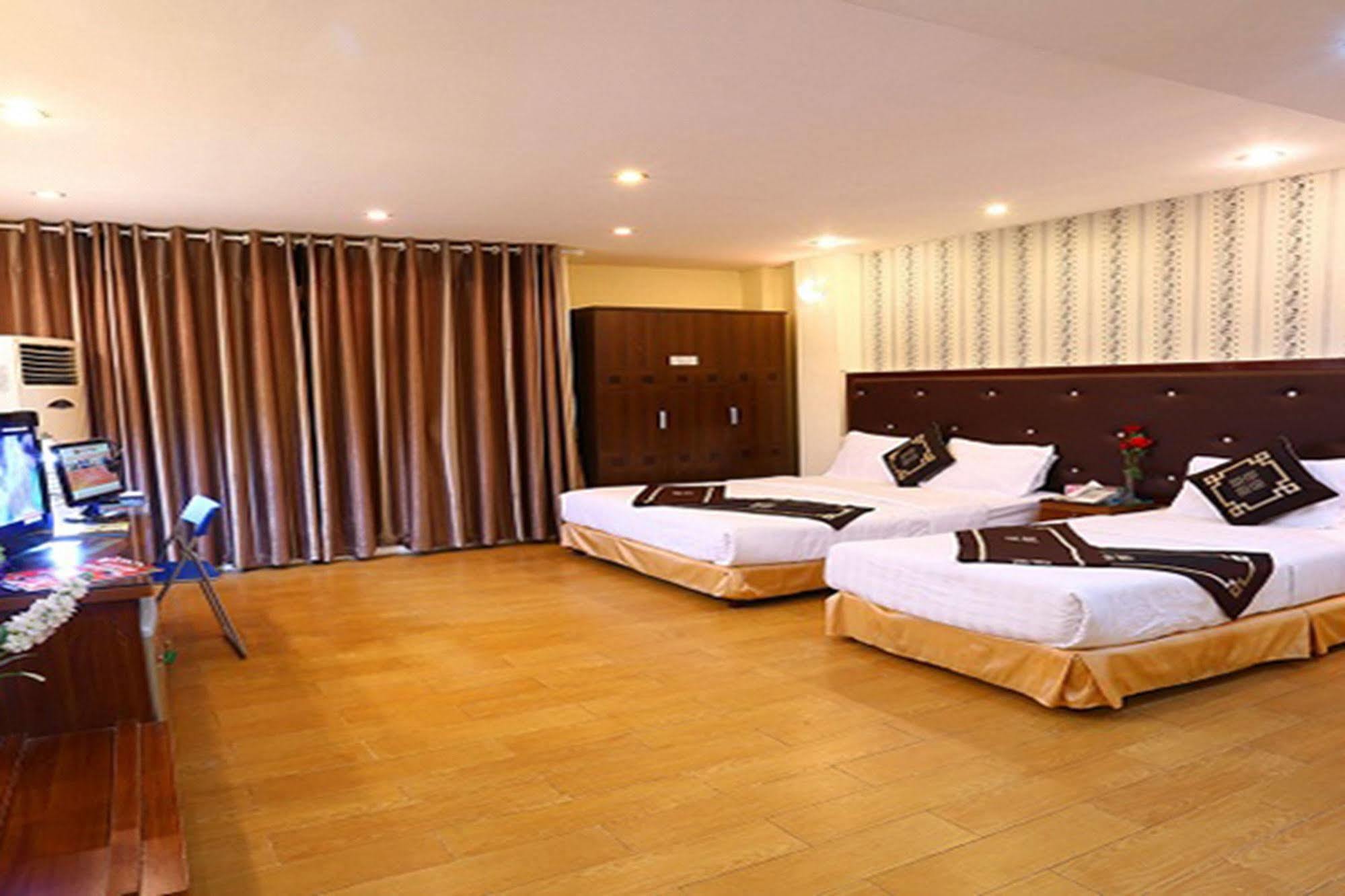 A25 Hotel - 46 Chau Long Hanoj Exteriér fotografie